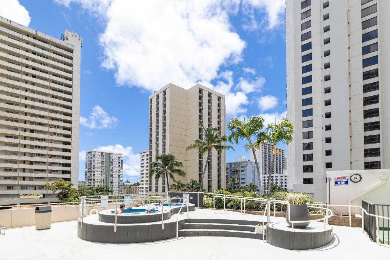 Mountain View Condo Near Beach With Free Parking! Гонолулу Экстерьер фото
